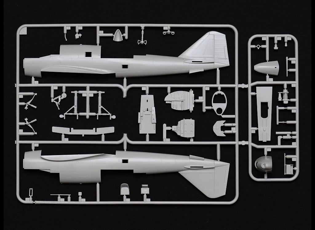 Tamiya 1/48 Ki-46 Iii 100 & Kurogane