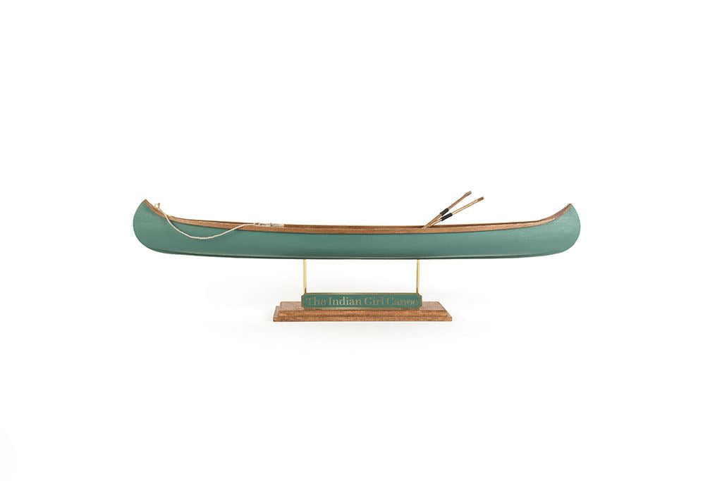 Artesania 1/16 The Indian Girl Canoe