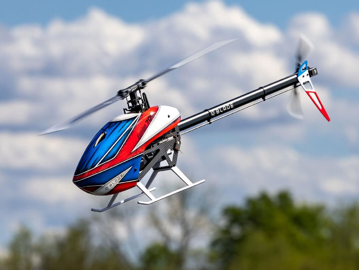 Blade Fusion 700 Kit With Motor And Blades