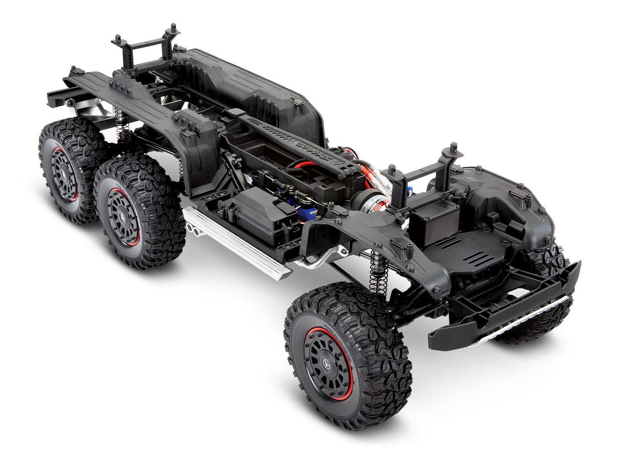 Traxxas TRX-6 6x6 Mercedes G63 Silver