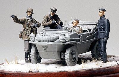 Tamiya Panzer Division Front Line Figures