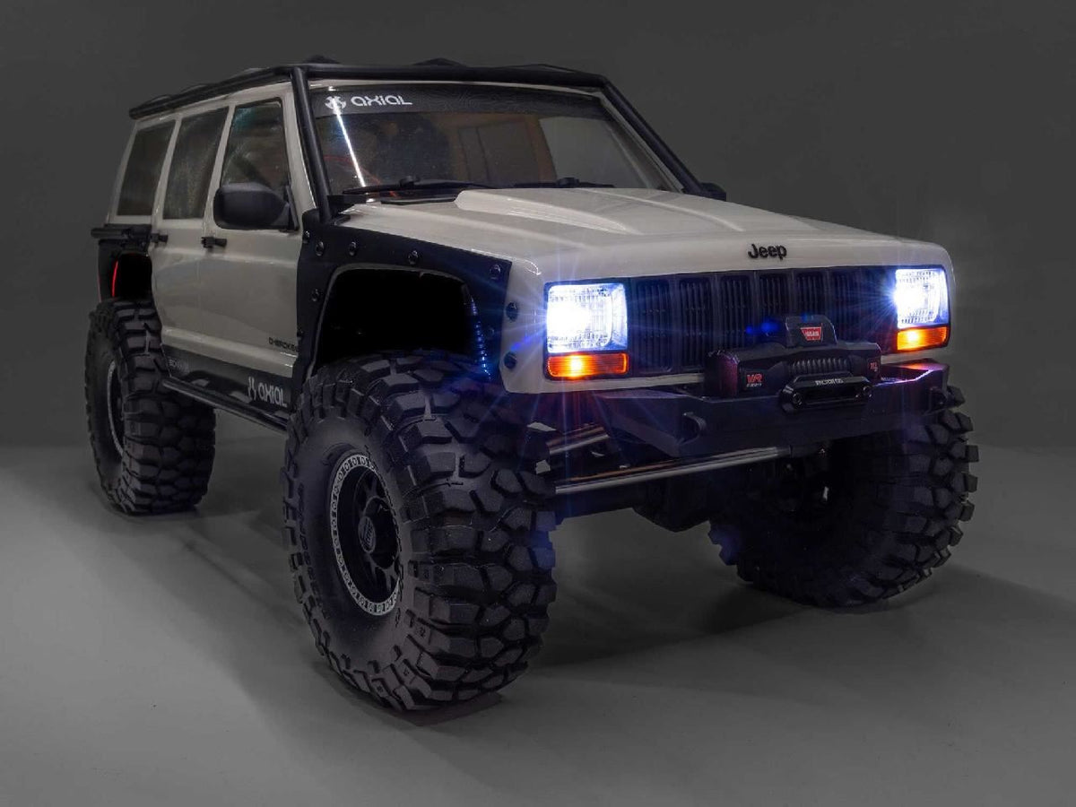 Axial 1/10 Scx10 Iii Jeep Cherokee Xj 4X4 Rtr Rock Crawler, White