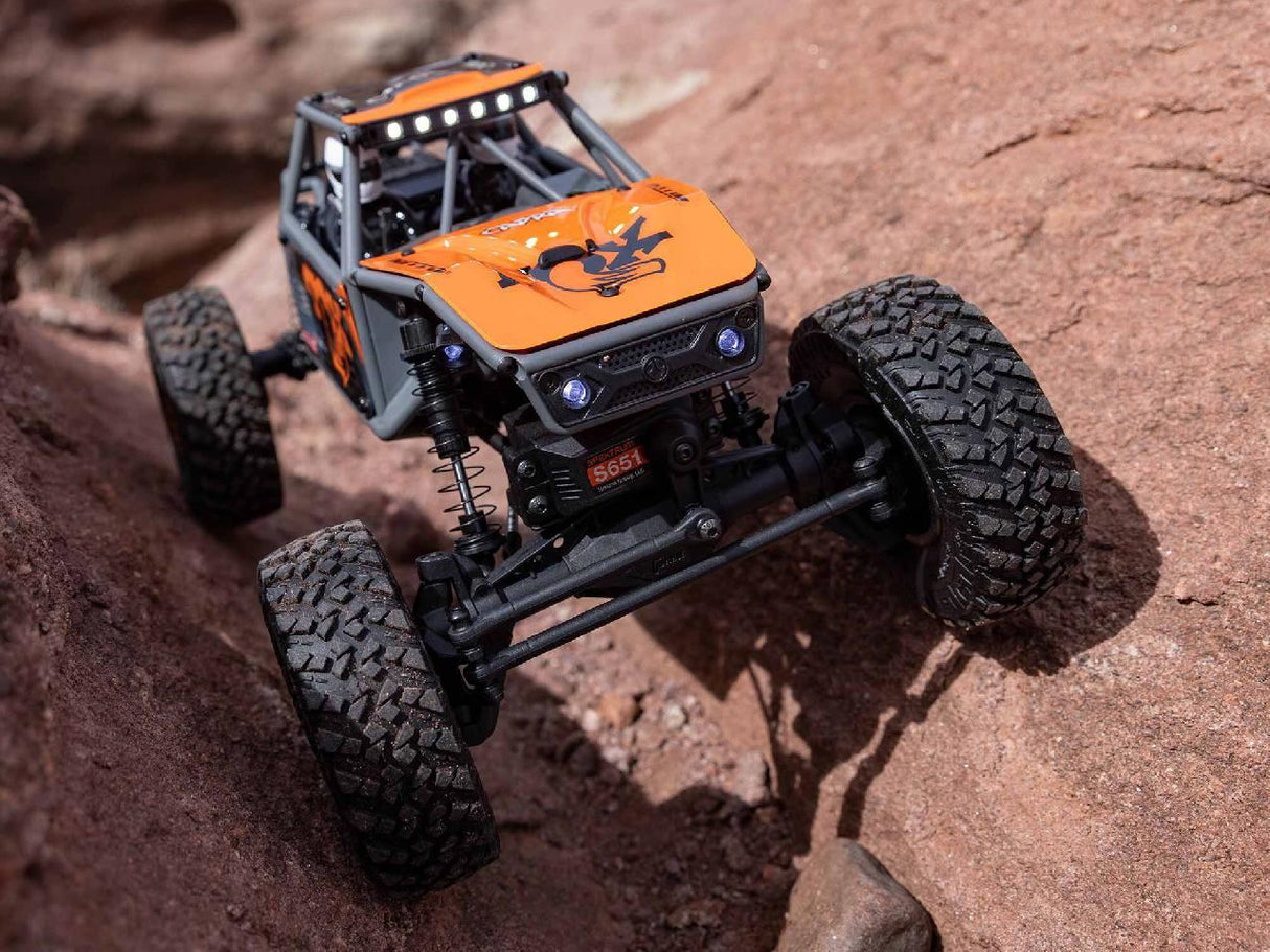 Axial 1/18 UTB18 Capra 4WD Unlimited Trail Buggy RTR, Grey