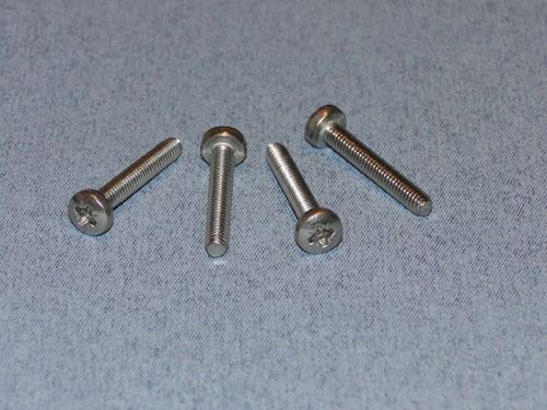 RACTIVE SS Pozi Pan Hd Scr M4 25mm Pk4