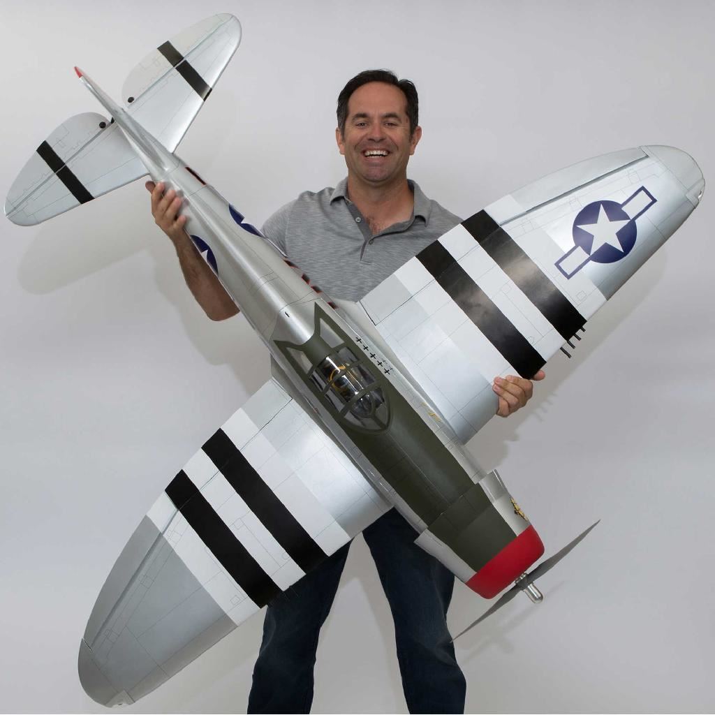 Hangar 9 P-47D Thunderbolt 20Cc Arf, 67In
