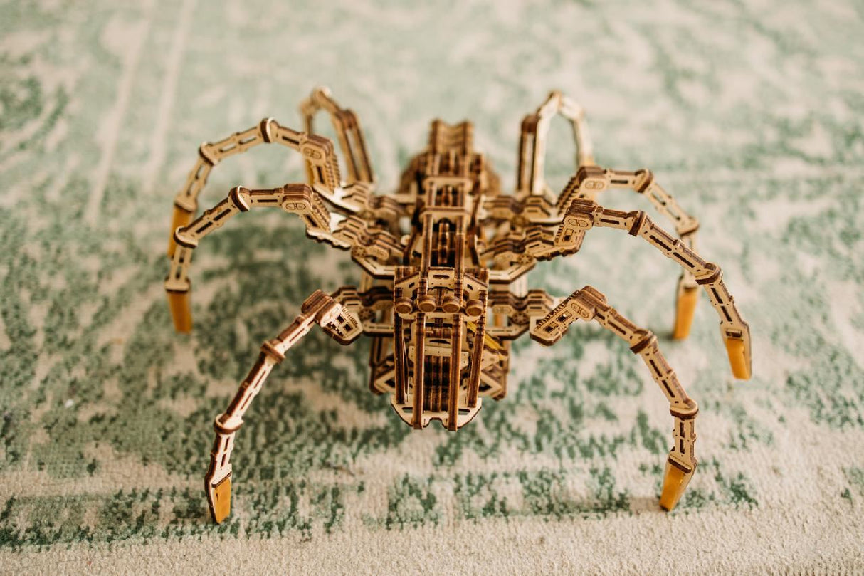 WOOD TRICK Space Spider