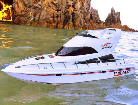 Heng Long Salina 3Ch Powered Yacht 770Mm Rtr