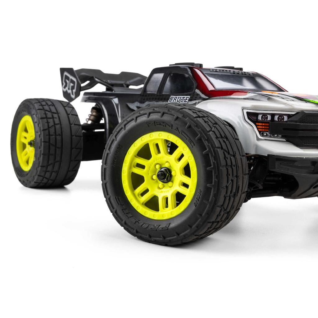 Pro-Line 1/16 Menace Front/Rear Street Tires Mounted 12Mm Yellow Spli