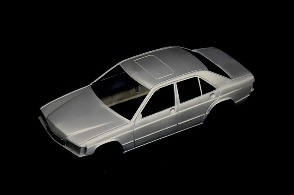 Italeri Mercedes Benz 190E