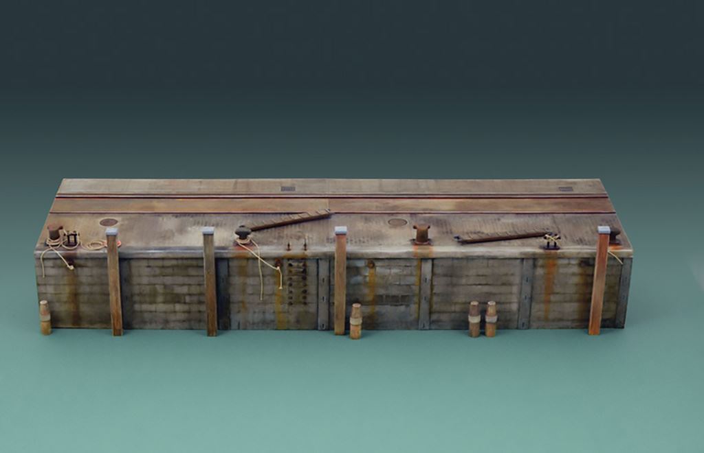 Italeri Long Dock