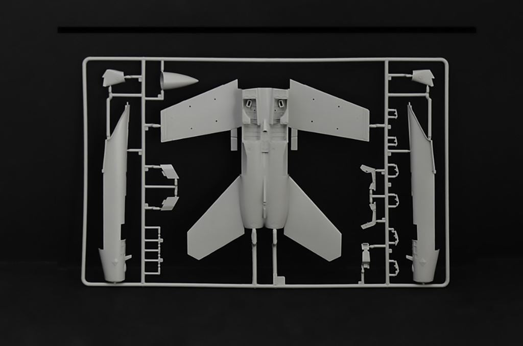 Italeri F/A-18F Super Hornet US Navy Special Colours