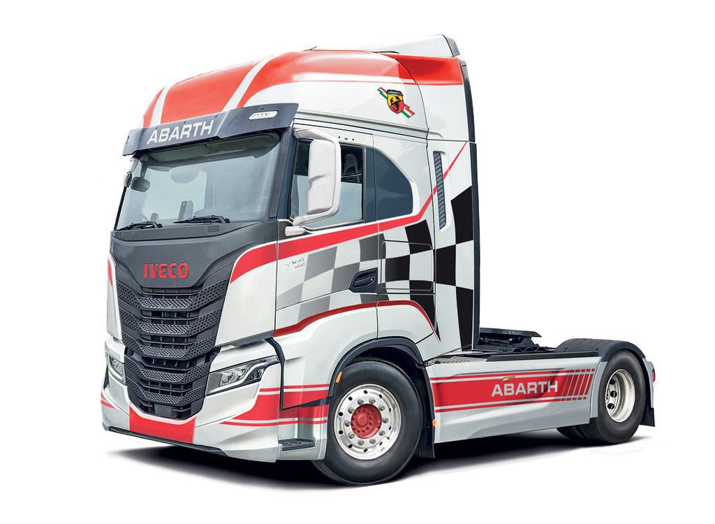 Italeri Iveco S-Way Abarth Truck