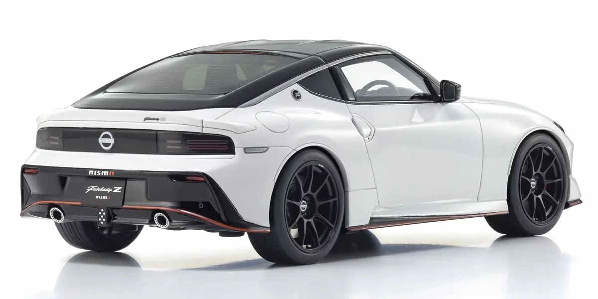 Kyosho 1:18 Resin Samurai Collection Nissan Fairlady Z 2024 White