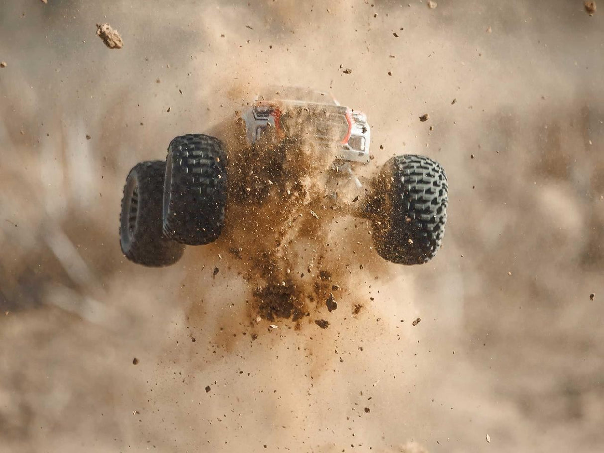 Arrma 1/10 Granite 223S Dsc 4X4 Rtr Brushless Monster Truck, Red