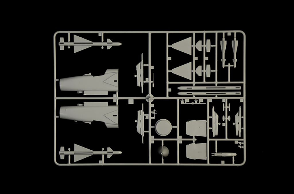 Italeri MiG-27 Flogger D