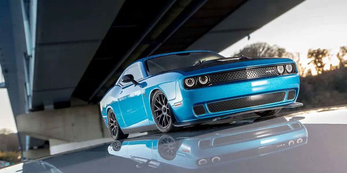 Kyosho Fazer Fz02 (L) Dodge Challenger Srt 2015 Blue 1:10 Readyset