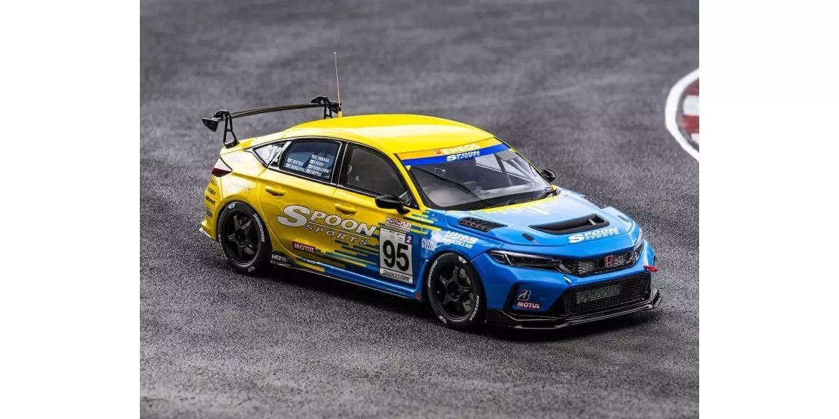 Kyosho 1:18 Samurai Collection Honda Civic (Fl5) 2024 Team Spoon #95