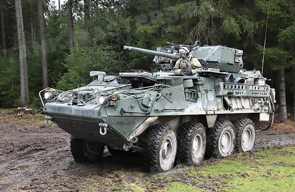 Dragon 1/72  M1296 STRYKER ICV DRAGOON