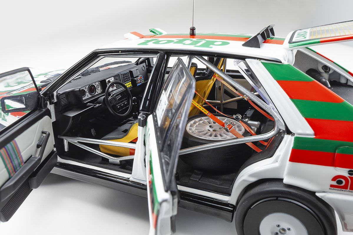 Kyosho 1:18 Lancia Delta Hf 4Wd Targa Florio 1987 Team Totip Nr.1