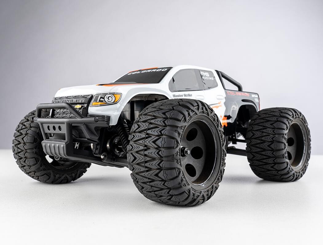 FMS FMT24 1/24TH CHEVROLET COLORADO TRUCK RTR - WHITE