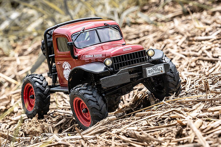 FMS FCX 1/24TH POWER WAGON SCALER RTR - RED