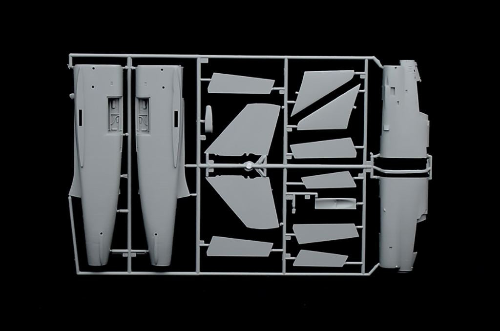 Italeri 1/48 A-7E Corsair II