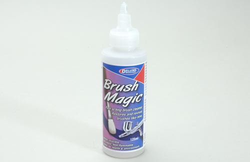 Deluxe Materials Brush Magic 125ml