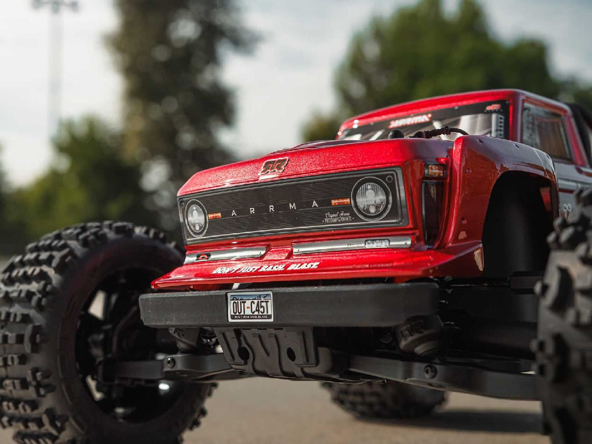 Arrma 1/10 Outcast 4x4 4S BLX Centre Diff Stunt MT (Red)