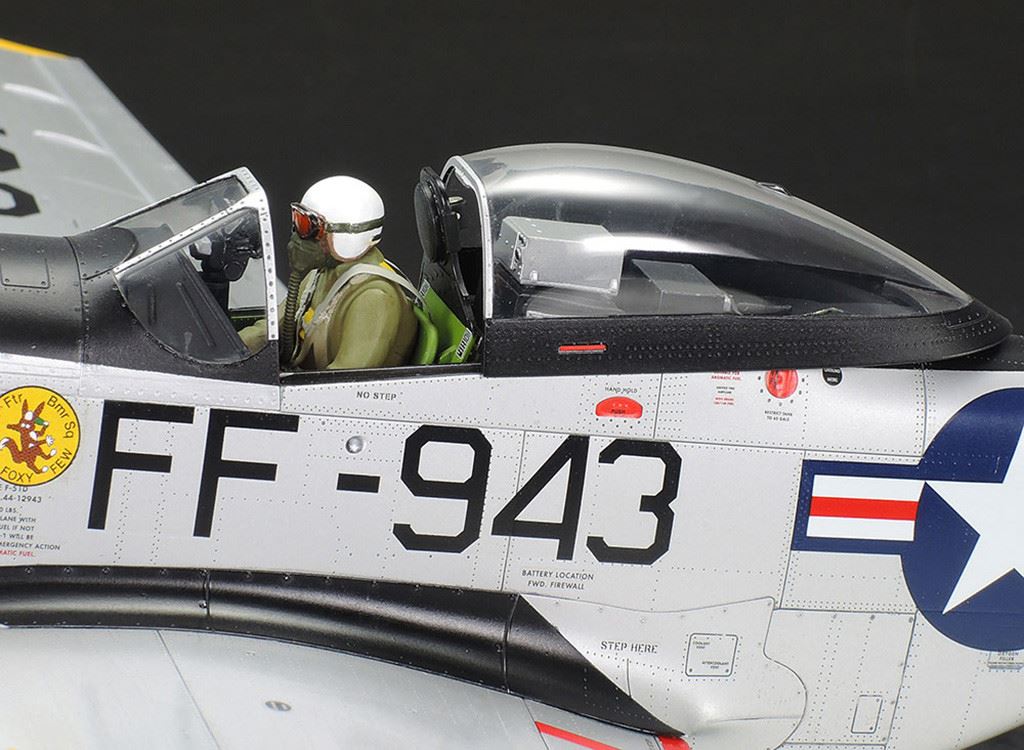 Tamiya North American F-51D Mustang