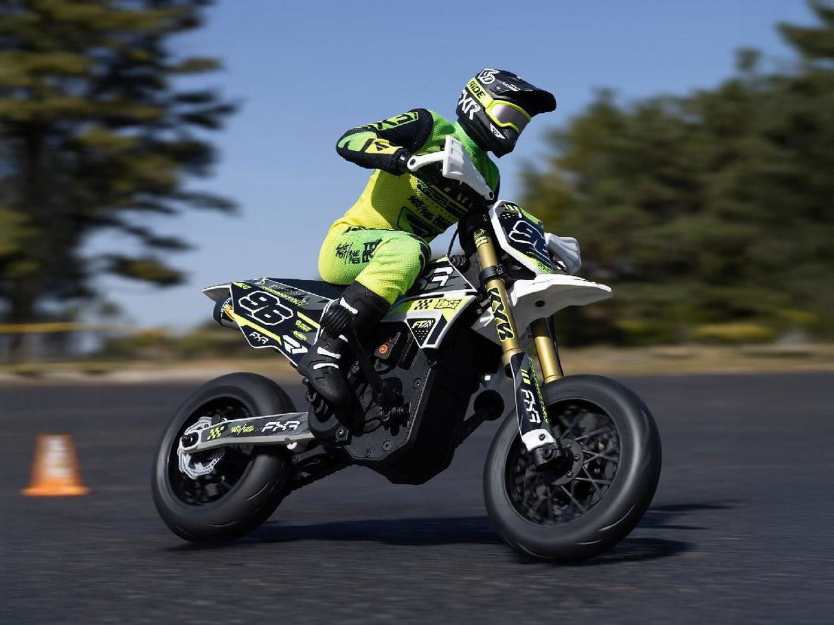 Losi 1/4 Promoto-Sm Fxr Supermoto Motorcycle Rtr (Batt & Charger)