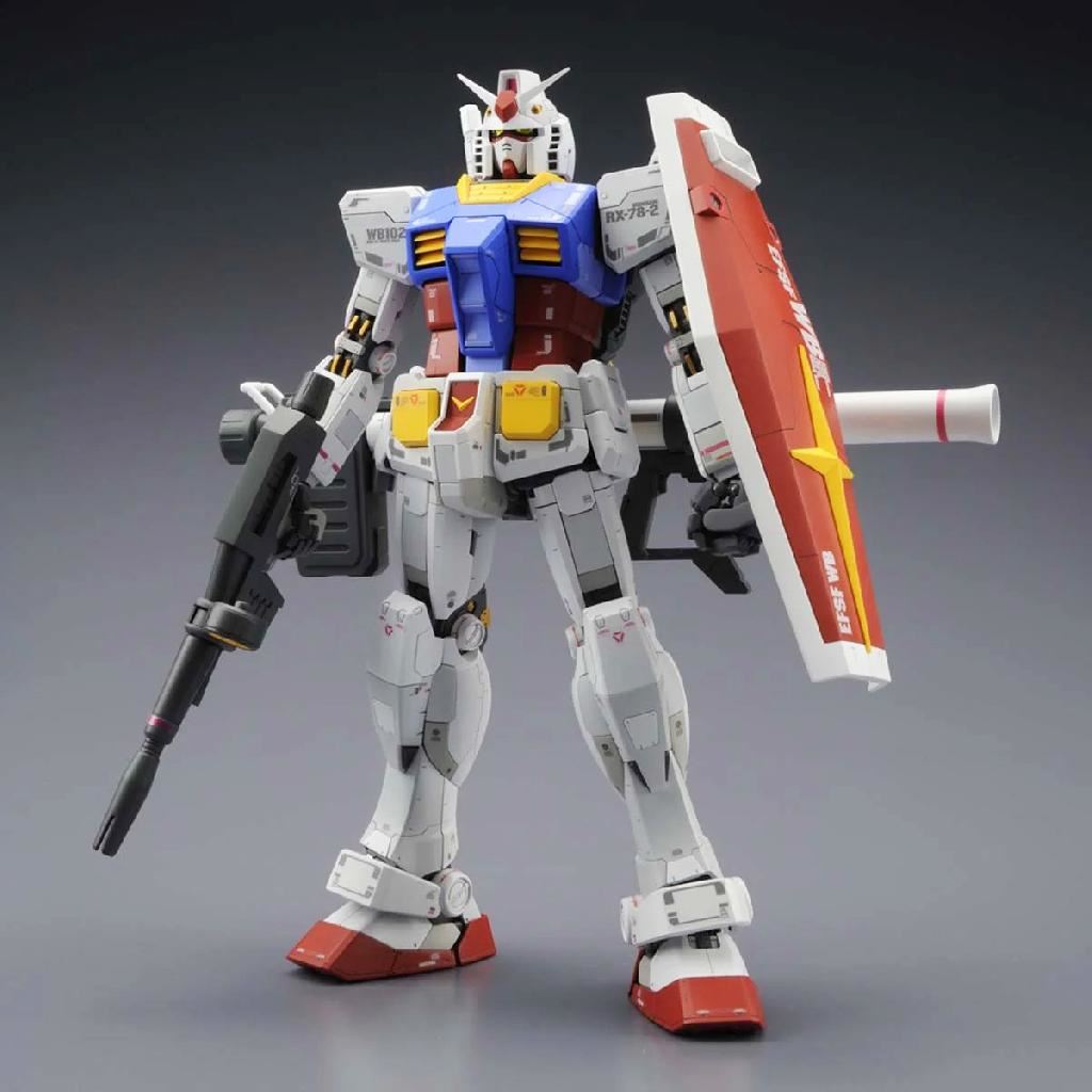 Bandai Hobby Mg 1/100 Gundam Rx-78-2 Version 3.0