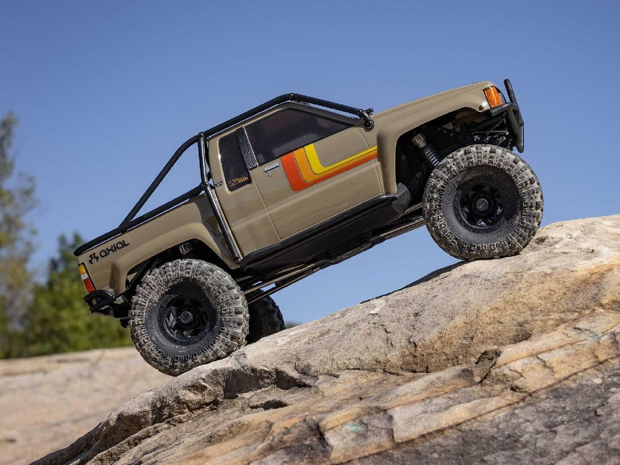Axial 1/10 Scx10 Iii 1987 Toyota Sr5 4X4 Rtr Brushed Rock Crawler,
