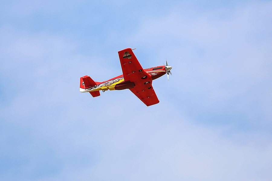 FMS 1100mm P-51 DAGO RED ARTF w/o TX/RX/BATT