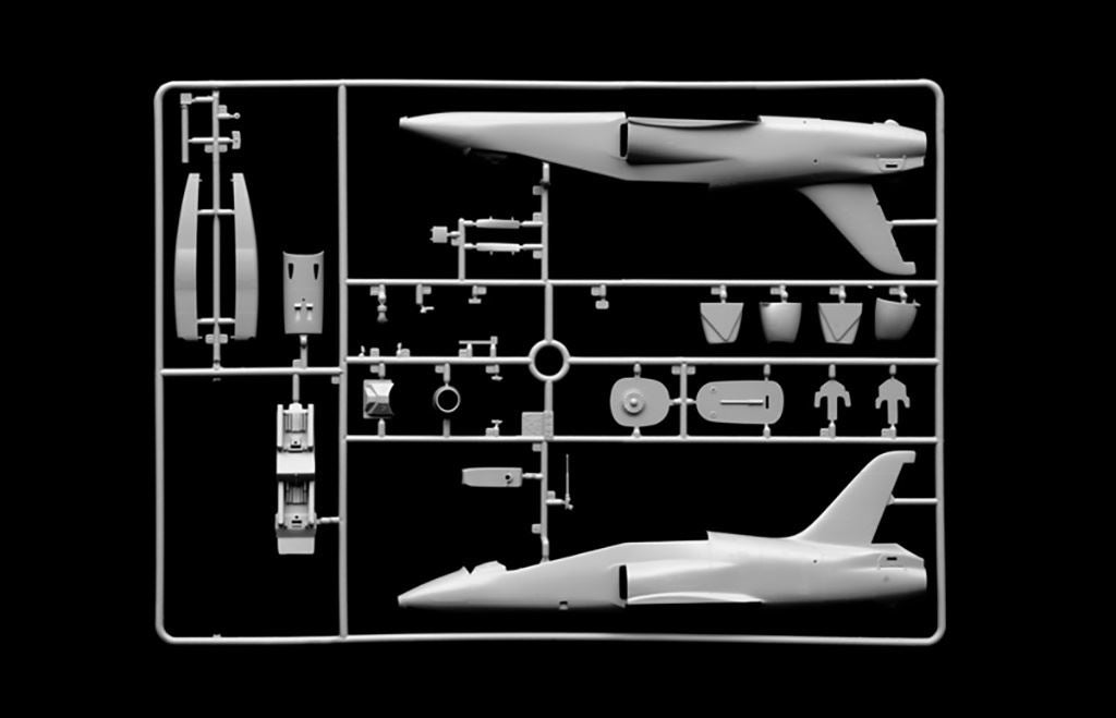 Italeri RAF BaE Hawk T. Mk. 1