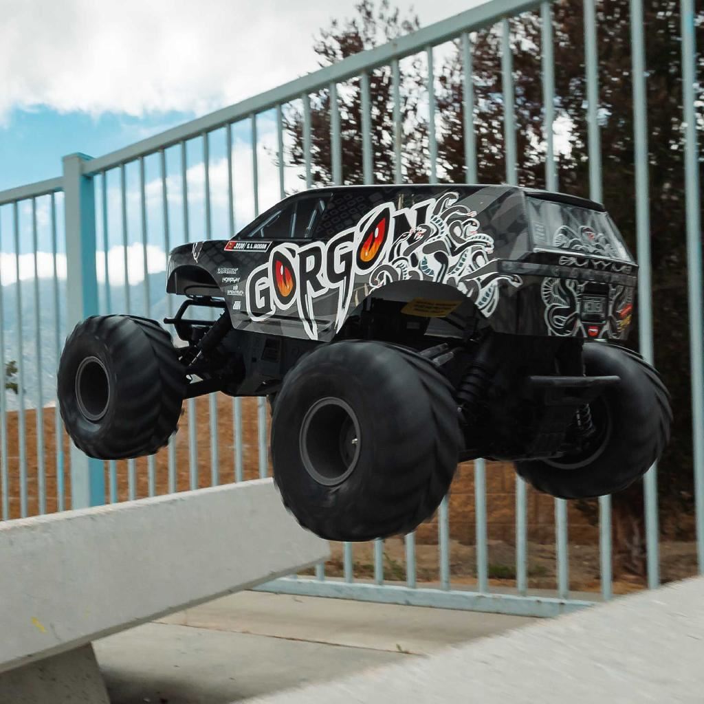 Arrma 1/10 Gorgon Mega 550 2Wd Mt With Battery & Charger Gun Metal