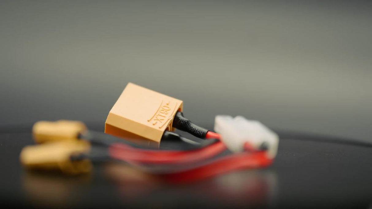 Chargers (P) Easy Charger Nimh/Lipo 4A