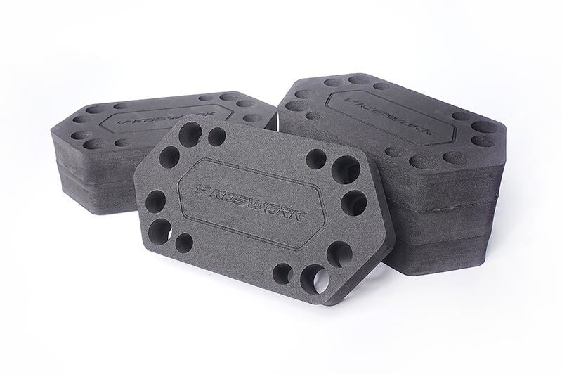 Koswork Foam Car Maintenance Stand H60 206X110Mm (Off-Road 1:10)
