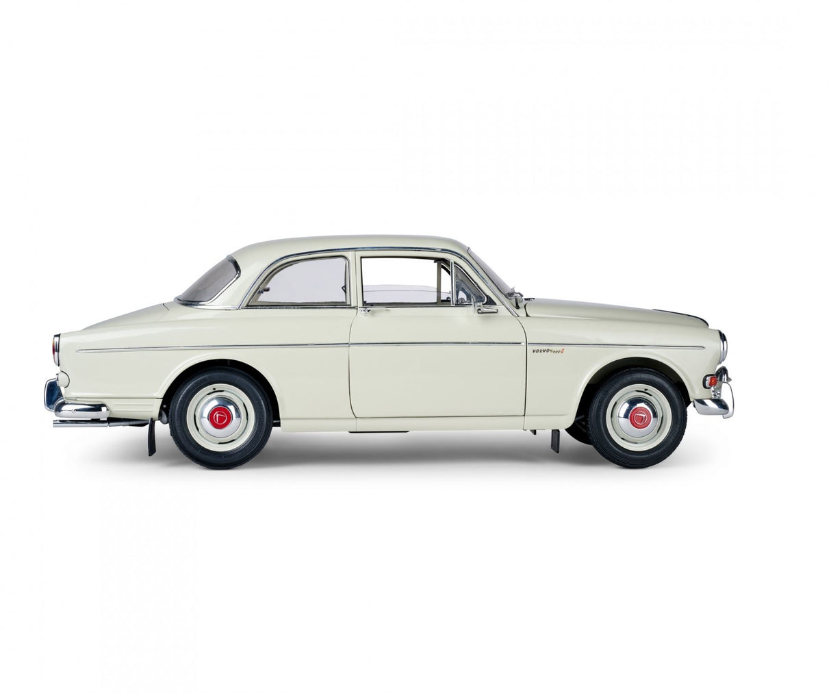 Ixo (Parent) Full Kit Volvo S122 Amazone 1/8 Scale Metal Kit