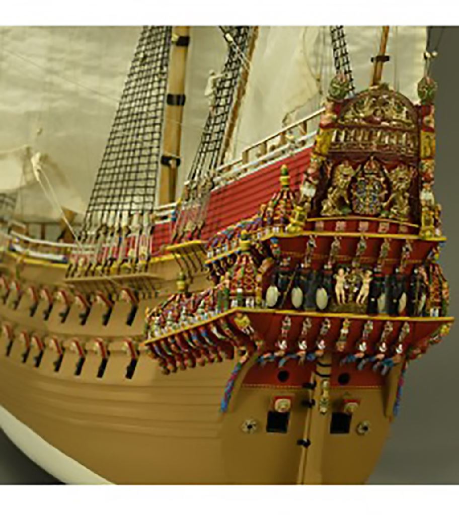Artesania 1/65 VASA SWEDISH WARSHIP 1626 WITH FIGURINES