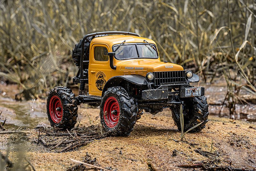 FMS FCX 1/24TH POWER WAGON SCALER RTR - YELLOW