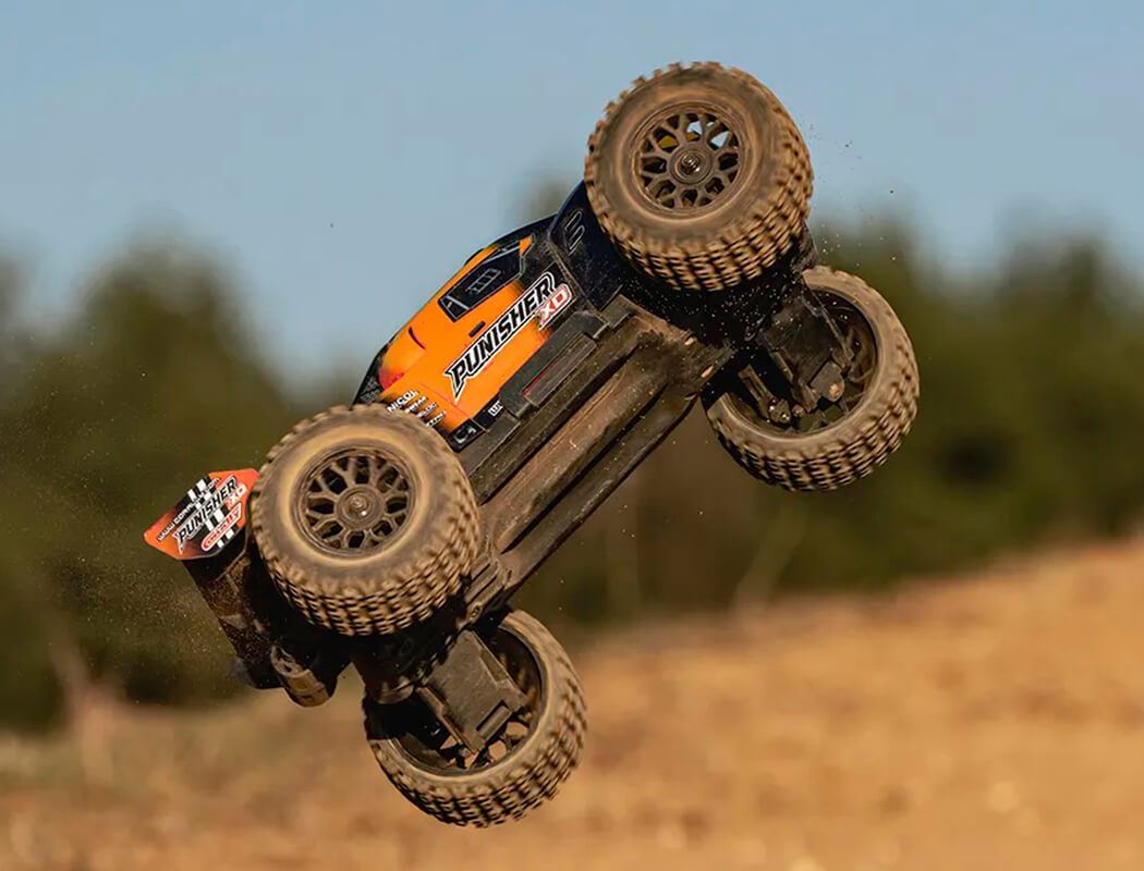 Corally Punisher Xd Rtr Truck - Orange