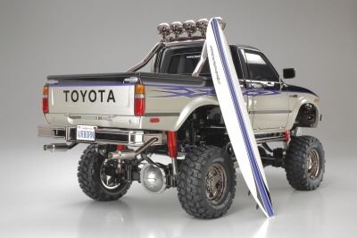Tamiya Toyota HiLux High Lift Model Kit - 58397