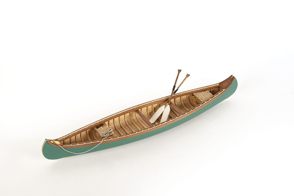 Artesania 1/16 The Indian Girl Canoe