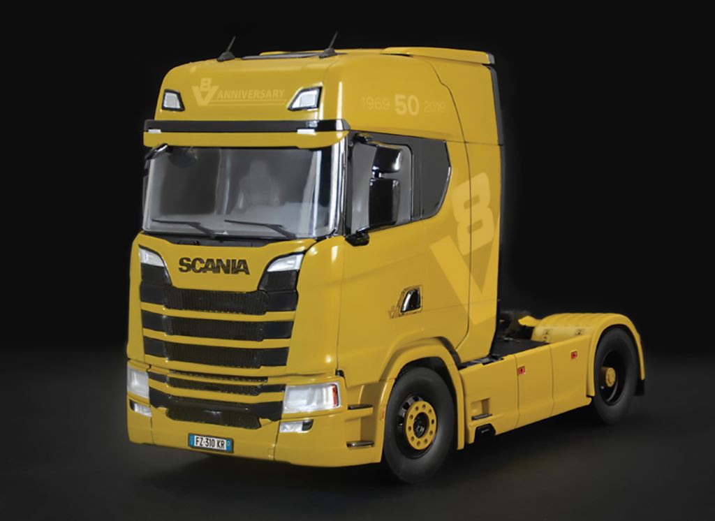 Italeri Scania S730 Highline 4x2