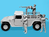 Icm 'Drone Hunters’ Humvee M1097A2 Cargo Carrier, Dshkm & Crew Figures)