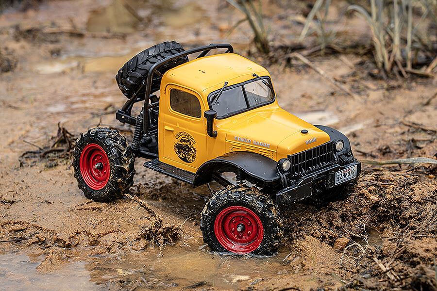 FMS FCX 1/24TH POWER WAGON SCALER RTR - YELLOW