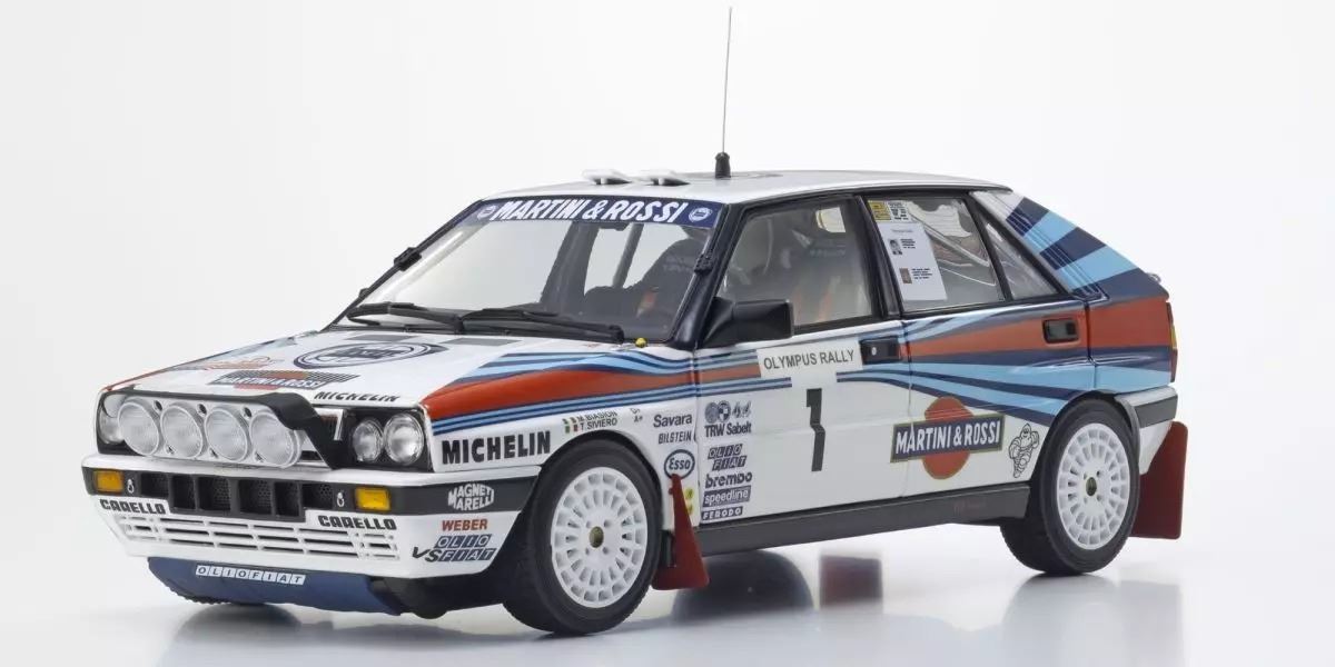 Kyosho 1:18 Lancia Delta Hf Integrale (8V) Olympus 1988 Martini Nr.1