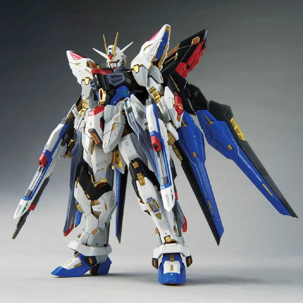 Bandai Hobby Mgex 1/100 Strike Freedom Gundam (Gundam Seed Destiny)