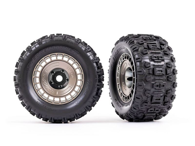 Traxxas Sledge Tyres and Wheels, Assembled, Glued 3.8in Satin Black Chrome, Sledgehammer Tyres (2)