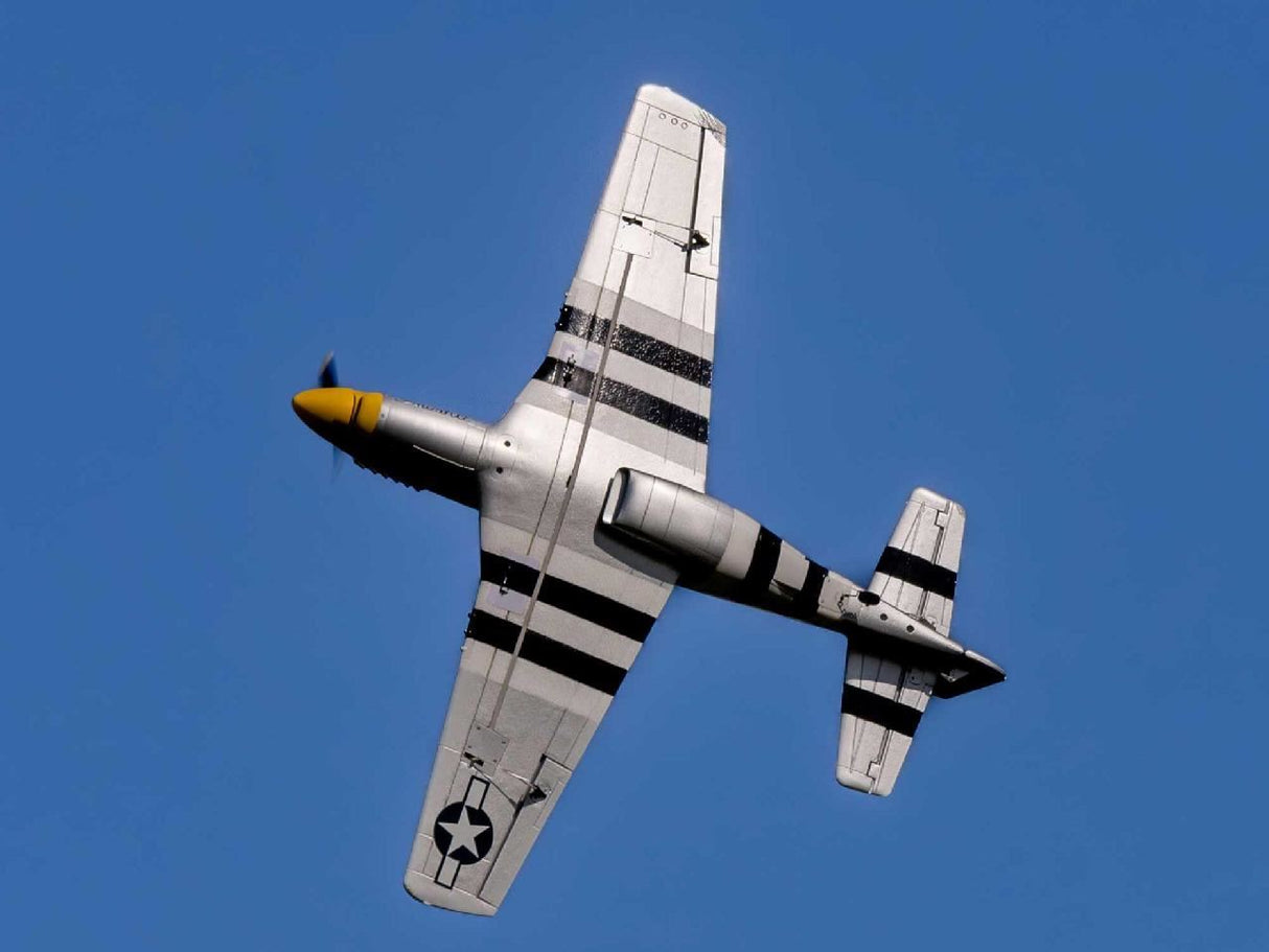 E Flite P-51D Mustang 1.0M Bnf Basic With As3X+ And Safe Select